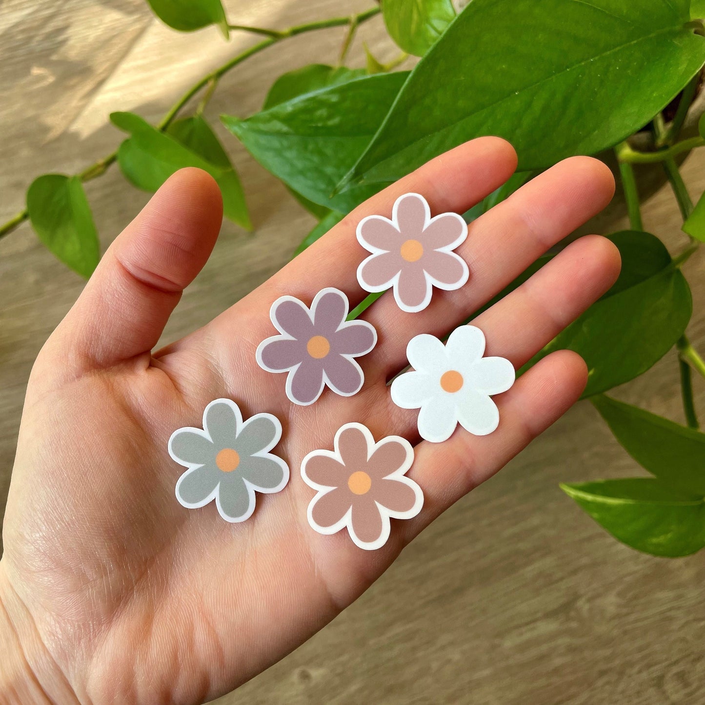 5 Earthy Pastel Mini Flower Stickers, Cottagecore Daisy Stickers, Laptop Vinyl Waterproof 1" Stickers, Kindle Stickers