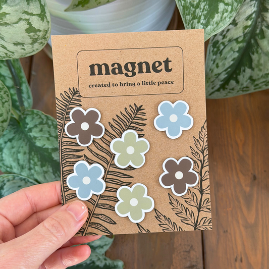 6 Mini Spring Flower Magnets